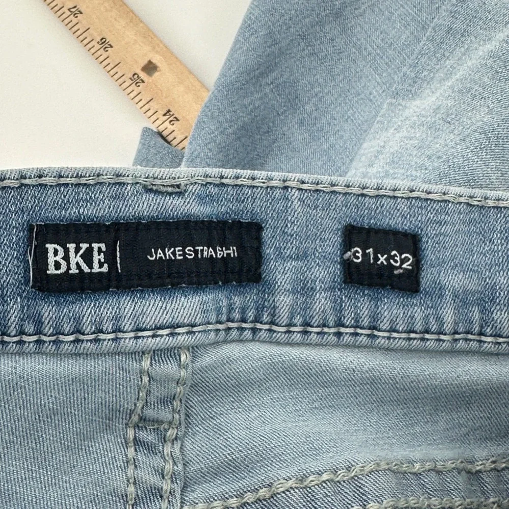 BKE Jake Straight Jeans Men 31x32 Light Wash Solid Straight Leg Modern Denim